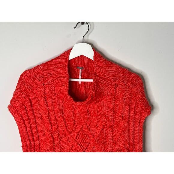 Free People Cotton Blend Cable Knit Mock Neck Crop Sweater Red Women's Size XS - Picture 2 of 8
